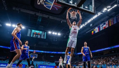 欧洲杯综述：约基奇23+10拿到连胜 马卡23分钟轰43分