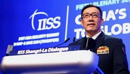 中美防长通话:美方态度强硬,董军当面摊牌,立刻划定两条红线