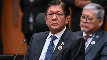 东盟峰会上，菲律宾总统态度大变，向中国释放“求和”信号，中方立场坚定！