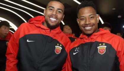 上港官宣巴甲金靴古斯塔沃加盟，转会费达两千万人民币，球员已确认同意合约