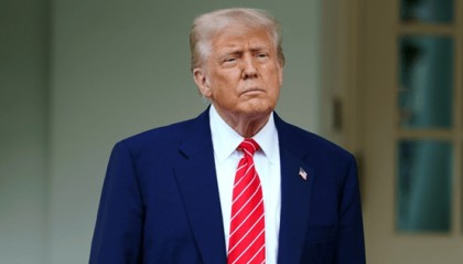 特朗普喊话泽连斯基：乌克兰收不回克里米亚，也无法加入北约