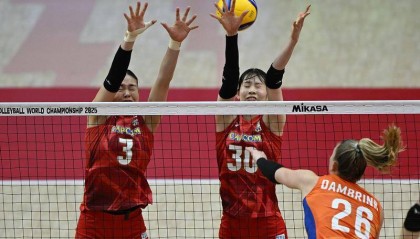 女排世锦赛-日本3-2隔15年进4强 意大利3-0波兰34连胜