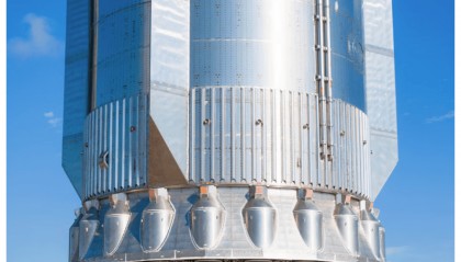 “星舰”第十次试飞成功 马斯克的“烧钱豪赌”正从梦想走向现实