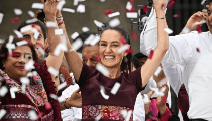 万没料到！中方突遭老友“背刺”？中企投资连夜叫停，“求饶”迟了