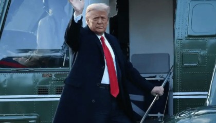 稀土牌之后，中方再次打出一张王牌，外媒火速对华发出提问：中方已邀请特朗普今年访华？