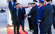 马科斯两手空空回国，临走前特朗普再三叮嘱：必须跟中国搞好关系