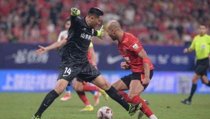 李璇评价王大雷道歉:没辜负山东球迷的信任,队长该有的担当