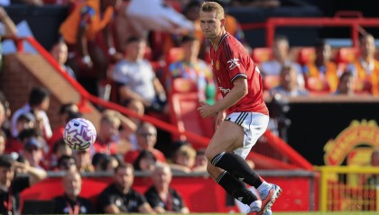 卡拉格与基恩解析利物浦：冠军气质如何在逆境中绽放