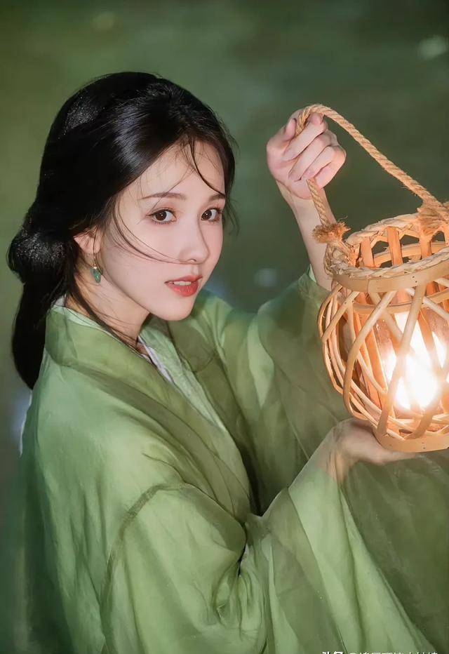 三大平台推出“古装先婚后爱”小甜剧