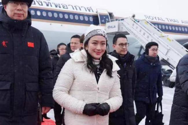 泰国政坛大地震！泰国总理刚退位，洪森计谋成功了，中方火速表态