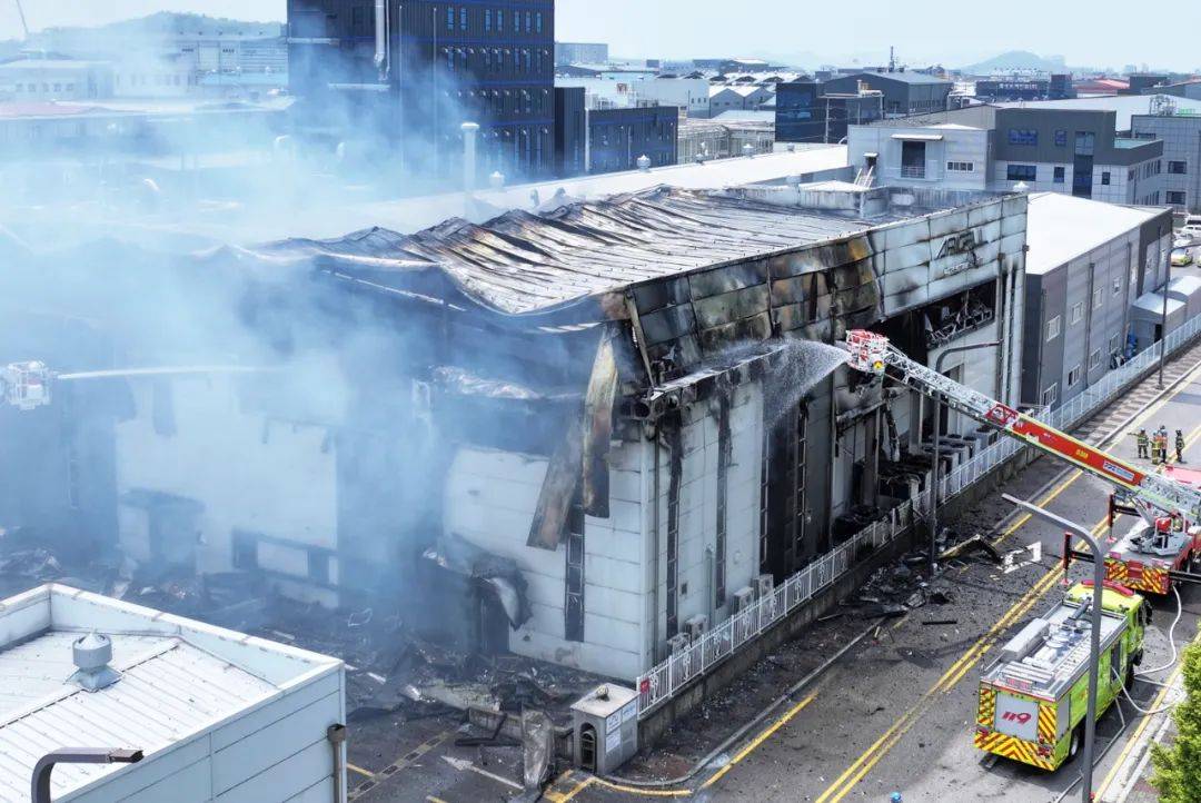 获刑15年！致23人死亡，包括17名中国人！韩国华城电池厂火灾涉事企业代表一审