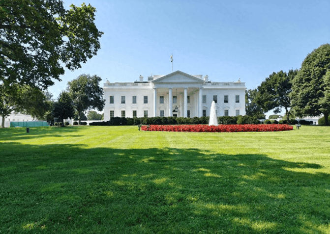 特朗普做出让步？中美刚谈完，官方就台海发声，7次提到“统一后”，赖清德必须接受现实