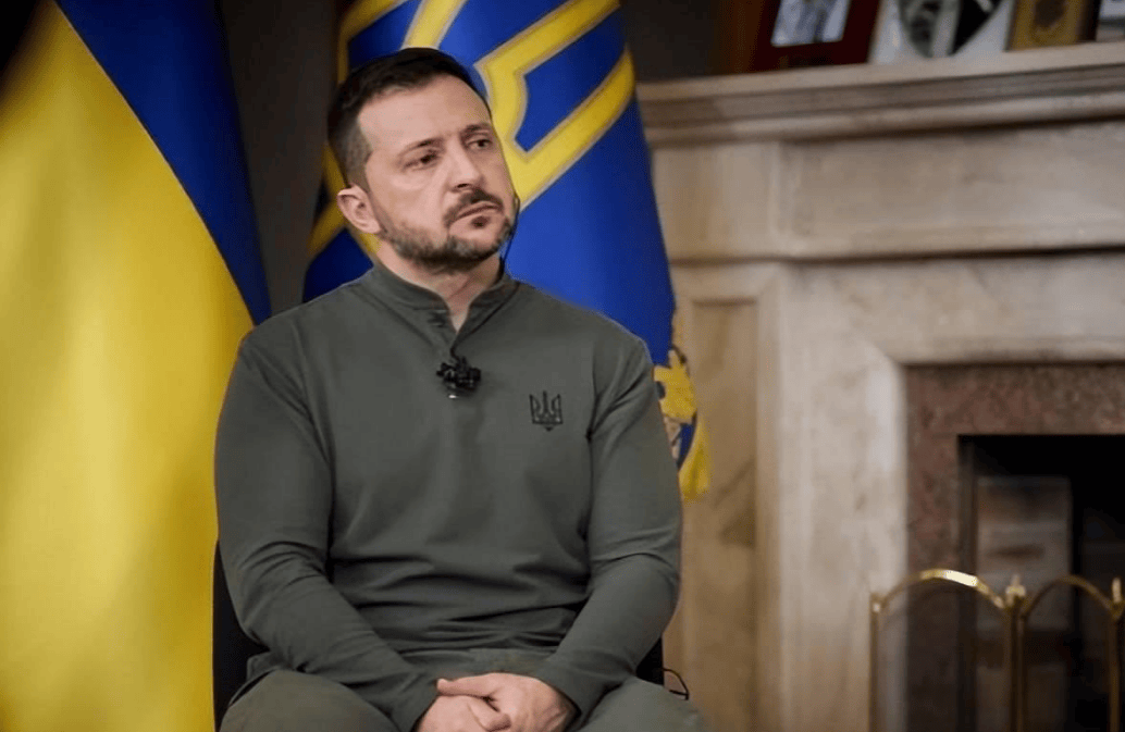 红军城大势已去，乌军士兵对俄罗斯投降，宣称泽连斯基才是乌克兰敌人！